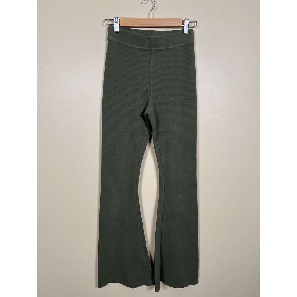 OFFLINE by Aerie Flare Leggings Women M Green High Rise Ribbed Texture Yoga Pant